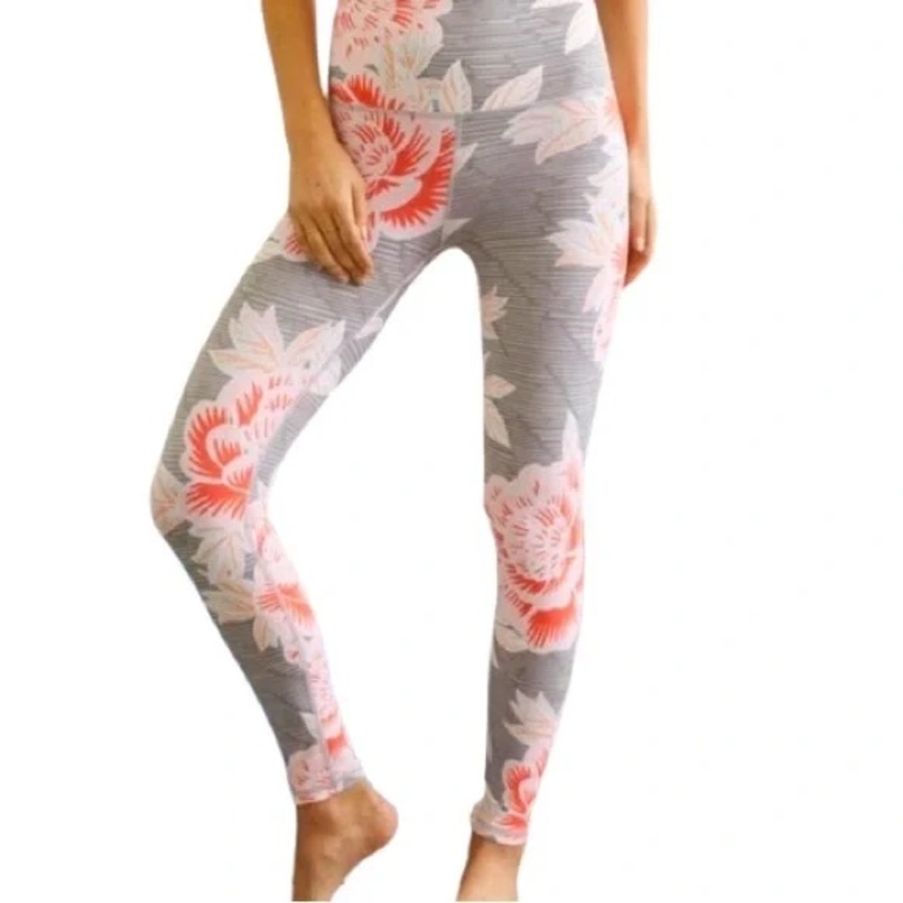 Aerie Grey Floral Patterned Legging